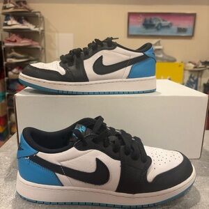 Jordan 1 powder blue size 6.5